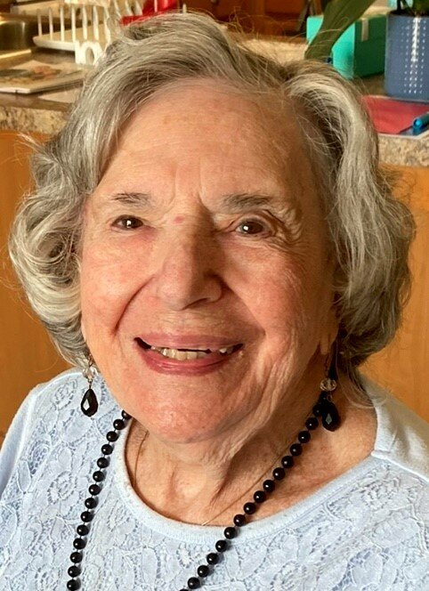 Dorothy Schoen