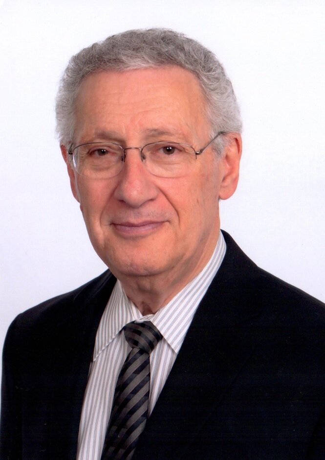 Lynn Taussig
